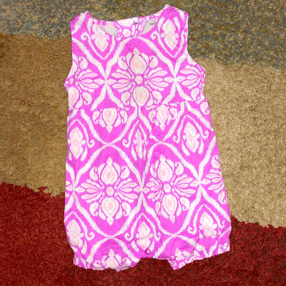 Carters babygirls 9 month romper!